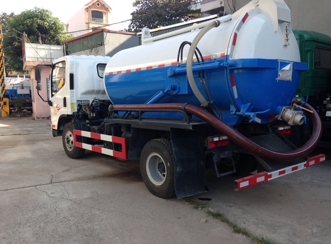 Dịch vụ vận chuyển bùn vi sinh Hậu Giang và cảnh báo lừa đảo