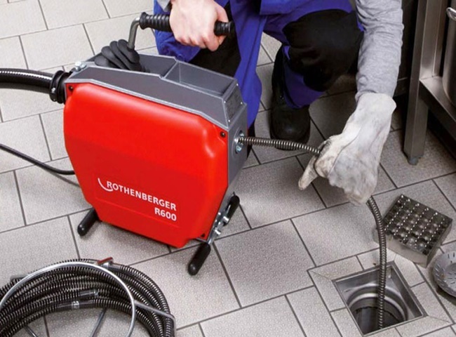 Thông cống nghẹt quận Tân Phú giá rẻ bất ngờ