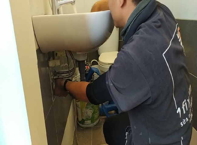 Dịch vụ thông nghẹt lavabo quận Bình Thạnh