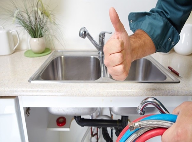 Th&ocirc;ng ống nước thải bị tắc
