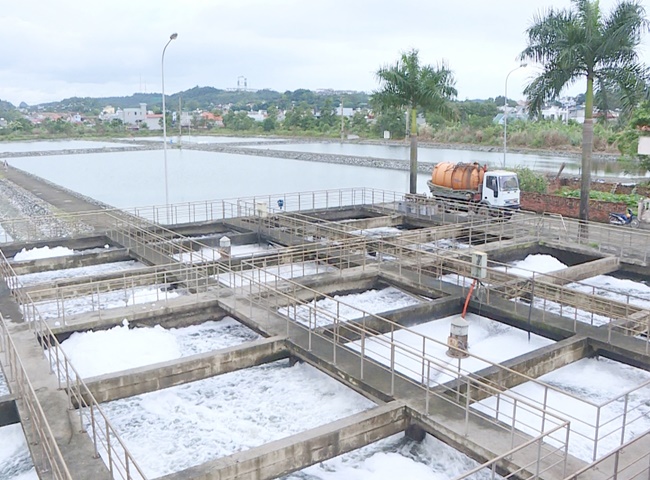 Gi&aacute; cho thu&ecirc; xe bồn chở b&ugrave;n vi sinh quận B&igrave;nh Thạnh Thuận Ph&aacute;t si&ecirc;u rẻ